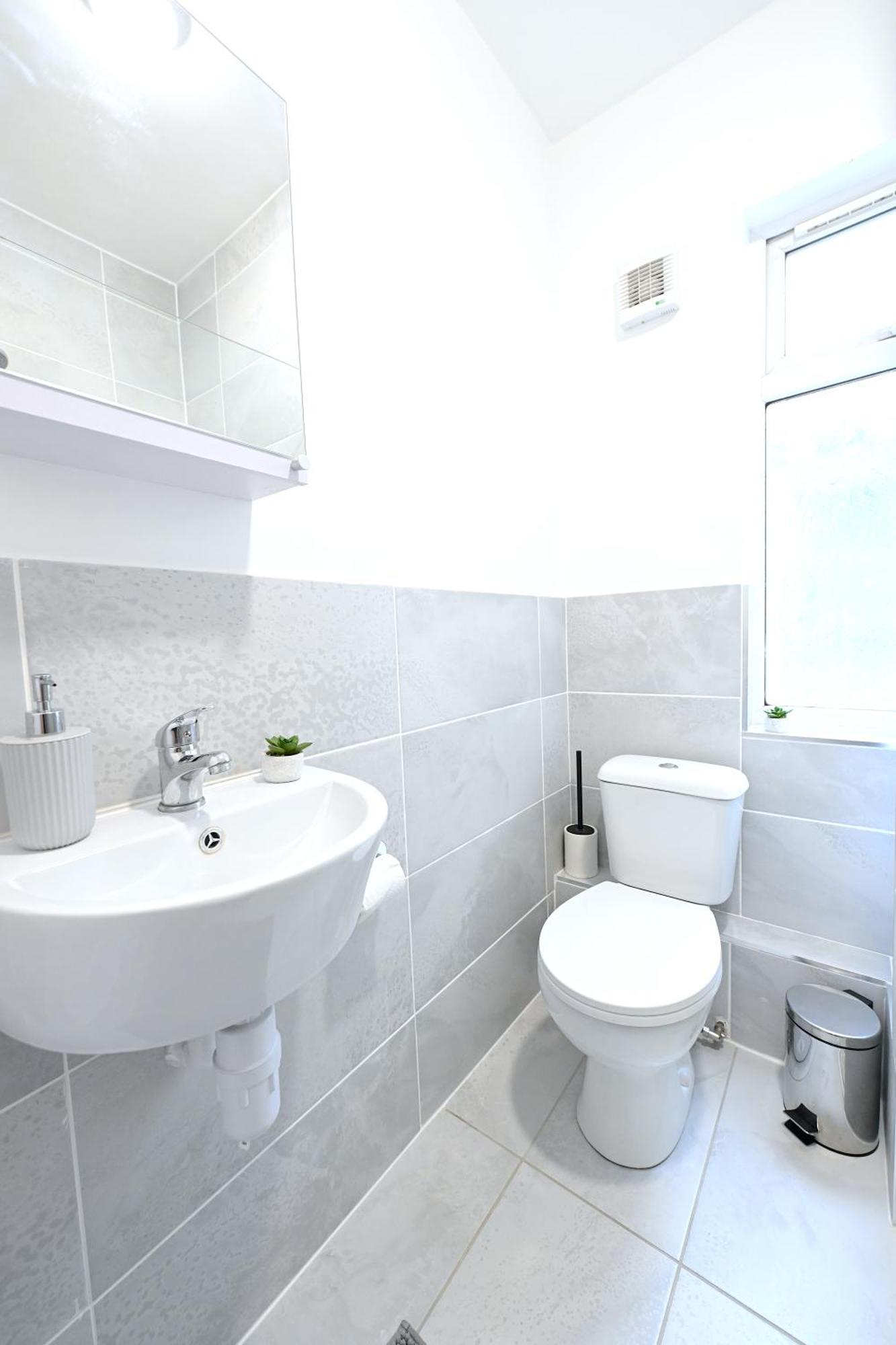 Studio Apartment - London Ngoại thất bức ảnh